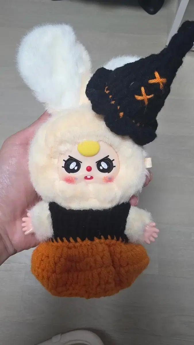 thumbnail-0